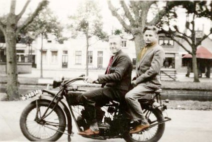 Indian Scout (Beeldbank Dinteloord)