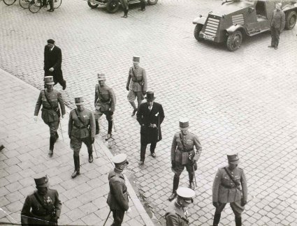Landsverk (foto: Fotopersbureau Het Zuiden; collectie Erfgoed 's-Hertogenbosch)