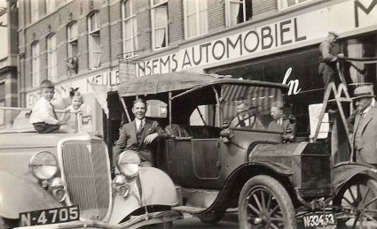 N-33453 Ford (collectie Irma Ramselaar-van der Meulen)