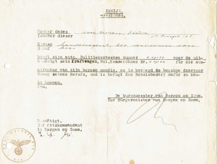 Vergunning voor de aankoop van benzine (collectie P. van Buren)