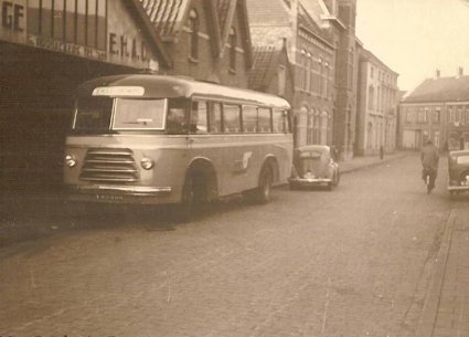 Mercedes Benz 1949 (bron: collectie Niels Dankers)