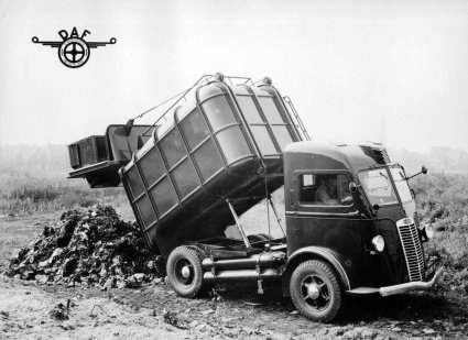 N-56076 Autocar / DAF vuilniswagen (collectie DAF Museum)