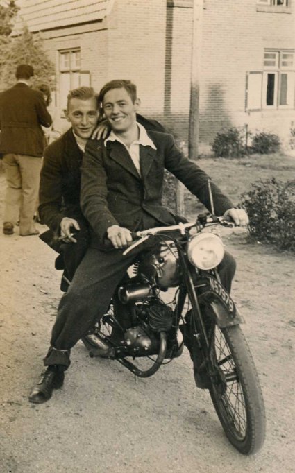 DKW RT 98 cc (collectie R. Jacobs)