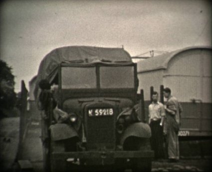 Morris-Commercial (bron: Filmbank Groningen)