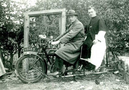 Gillet motorfiets 1922 (Collectie St. Het Uden-archief van Bressers)