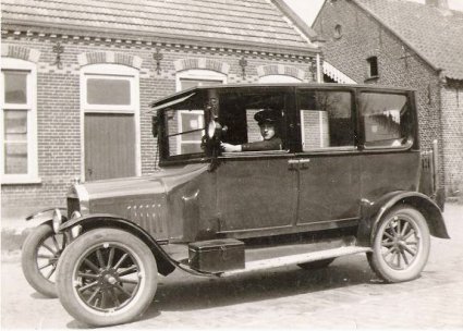 N-7922 Ford (collectie A. Aarts)