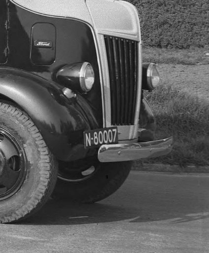N-80007 Ford (foto: Fotopersbureau Het Zuiden. Bron: RAT)