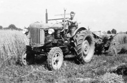 Fordson (coll. St. De Oude Schoenendoos)