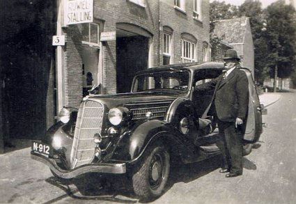 Hudson Terraplane, model 1935 (foto: collectie E. Hölzken-van Eeten)