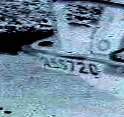 Detail (negatief en uitgerekt) van foto 1