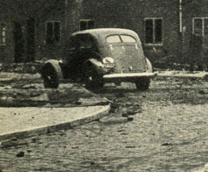 Ford V8 (Detail van foto 1)