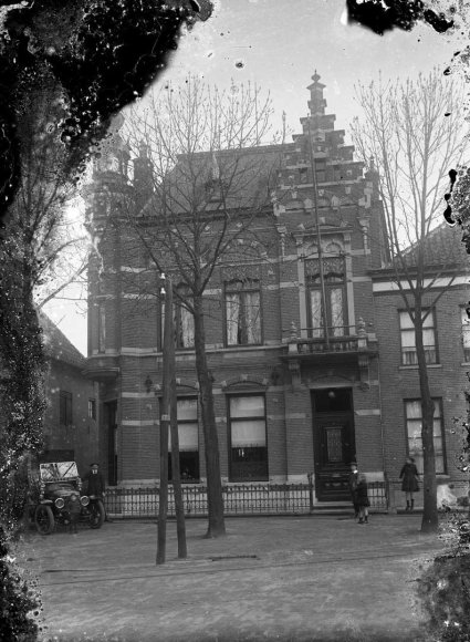 Adler (foto: A. v. Beurden, coll. BHIC)