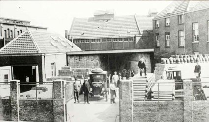 Chevrolet (foto: Koos Post. Bron: Erfgoed 's-Hertogenbosch)