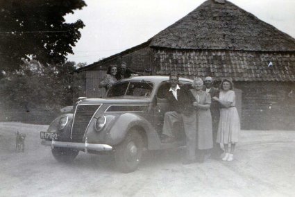 N-17162 Ford (coll. M. Hoppenbrouwers)