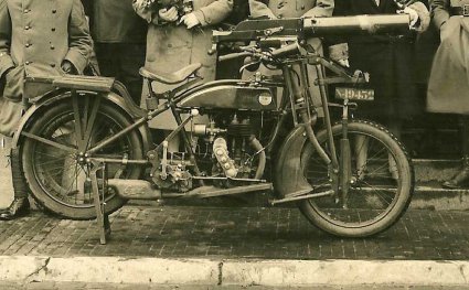 N-19432 Bron: coll. R. v.d. Brink