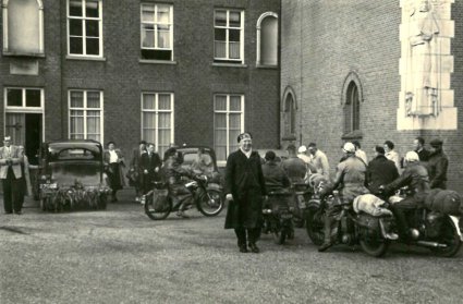 Bron: Fotoalbum Maria Motorbedevaart