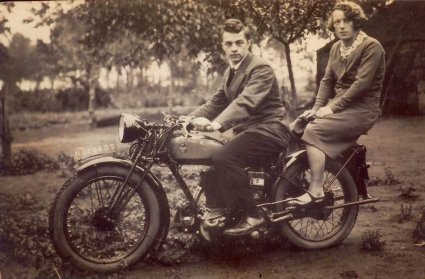 Triumph (coll. Erfgoedvereniging Son en Breugel)
