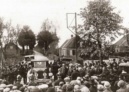 Excelsior, model Adex C in Hoeven, 1928 (coll. P. Lauwerijssen)