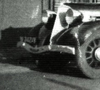 Renault (bron: Aa-Kroniek 15 (1996) nr. 2, blz. 96)