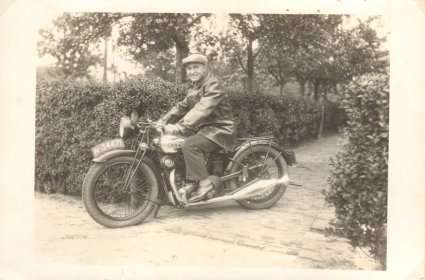 BSA (bron: St. “Het Uden-archief van Bressers”)