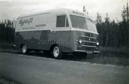Borgward? (coll. P. Pietjouw)