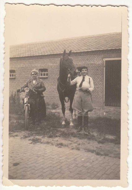 C. Banning (l.) en To Hölscher (coll. HKK Helmont)