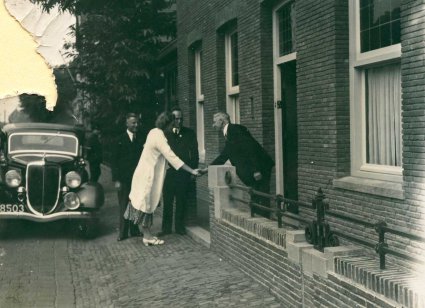Bron: familie van Raamsdonk-Verhagen