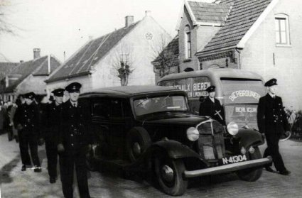 Buick (Bron: Digitaal archief heemkundekring De Plaets)