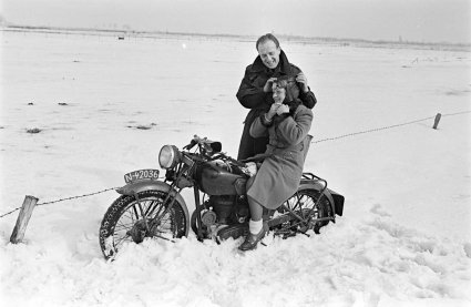 Royal Enfield (foto: D. Scholte; coll. Stadsarchief Oss)