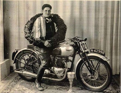 Triumph (bron: Clubblad VMC, dec. 2019)