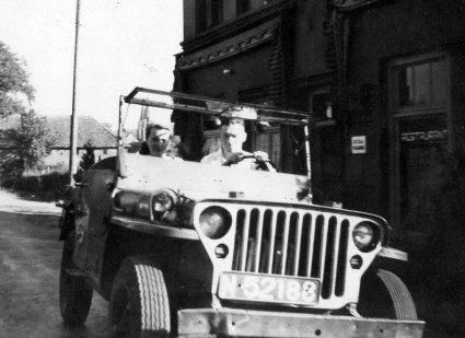 Willys jeep (coll. H. Smulders)