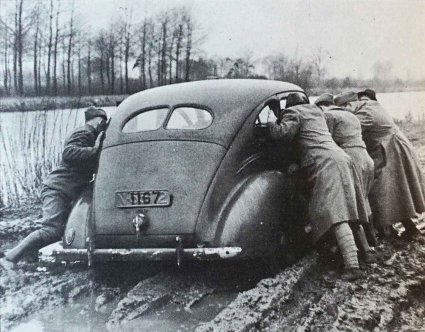 Ford (herkomst: "Krijgsgeschiedenis Nederlandse Landmacht")