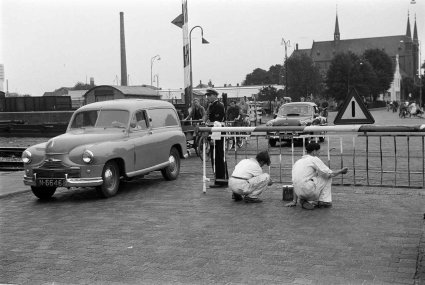 Standard Vanguard (foto: D. Scholte; coll. Stadsarchief Oss)