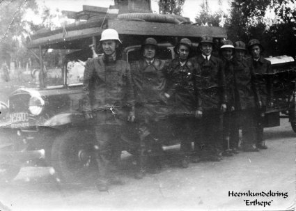 Bron: coll. Heemkundekring Erthepe (via brandweervoertuigenonline)