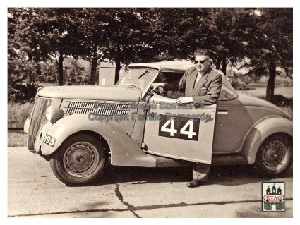 Ford (© fam. Bernaards. Bron: ETAG, coll. Bernaards)