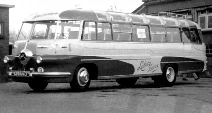 N-61164 Panhard met het Noord-Hollandse kenteken (collectie K. v.d. Zwaard)