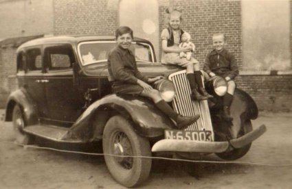 N-65003 Graham 1932-1934. Bron: Stichting “Het Uden-archief van Bressers”