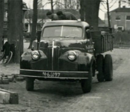 Studebaker (bron: coll. HKK Weerderheem)