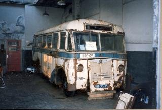  Bedford (foto: Frank van den Boogert. Coll. St. Veteraan Autobussen)