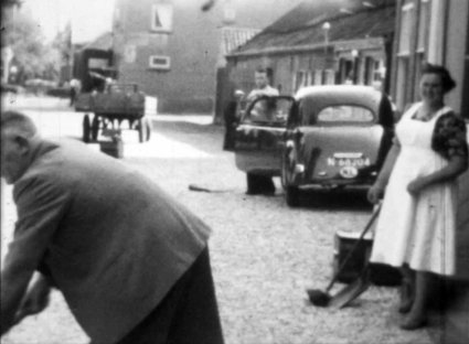 Bron: Dorpsfilm Uden 1951-1952 (Muziekvereniging De Eendracht; CC BY. Bron: Brabant in Beelden)