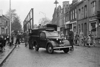 Austin (foto: D. Scholte; coll. Stadsarchief Oss)