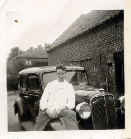 Chevrolet (bron: collectie Heemkundekring De Elf Rotten)