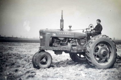 Farmall (bron: coll. R .v.d. Veeke)