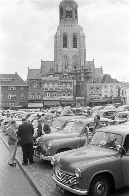 Hillman (foto: D. Scholte. Bron: Stadsarchief Oss)