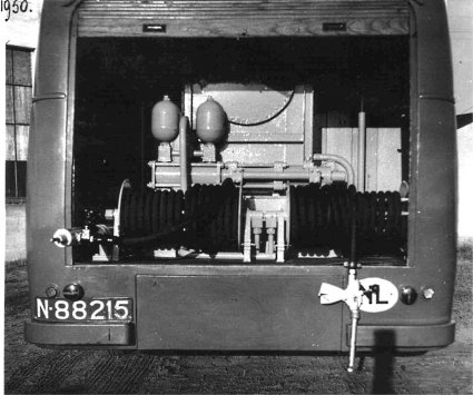 N-88215 Magirus met Baghytra pomp (bron: Belangrijke brandweerpersoonlijkheden)