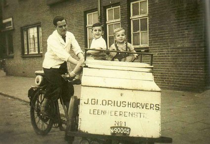 N-90005 Foto: collectie fam. Glorius (bron: Paul Spapens, Fatima in Tilburg)