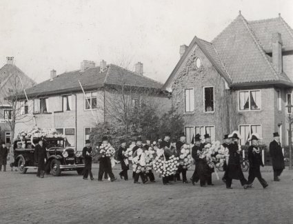Cadillac (Bron: collectie I. Ramselaar-van der Meulen)