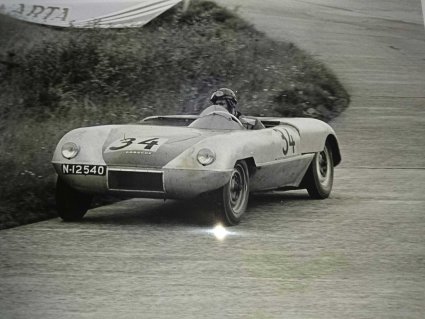 Porsche (bron: Conam, coll. Karel Vermeer)