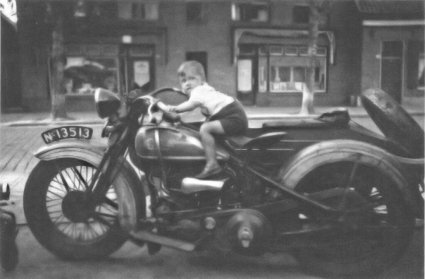 Harley-Davidson (Bron: collectie Jos Blokken)
