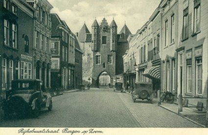 Uitgave: FOKA. Bron: Collectie Marc van der Steen